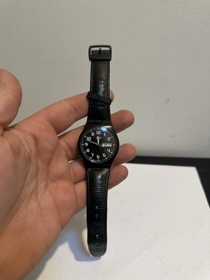 Swatch SR626sw Uhr schwarz funktioniert Lederarmband