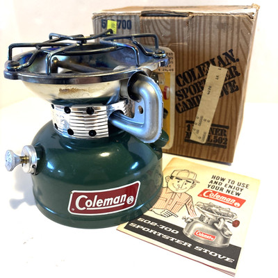 バーベキュー・調理用品 Coleman 502-700 SPORTSTER CAMPSTOVE Vintage Coleman 502-700 Sportster Camping Stove w/ Box & Manual