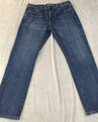 Amazon Essentials mens medium wash slim fit denim jeans size 35