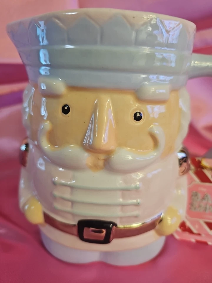 TAZA MEDIDORA CASCANUECES PASTEL /NUEVA/POR MASTERCLASS  Foto 4 de 4