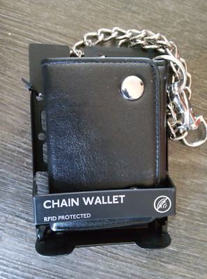 No Boundaries Genuine Leather Black RFID Protected Solid Snap Chain Wallet 