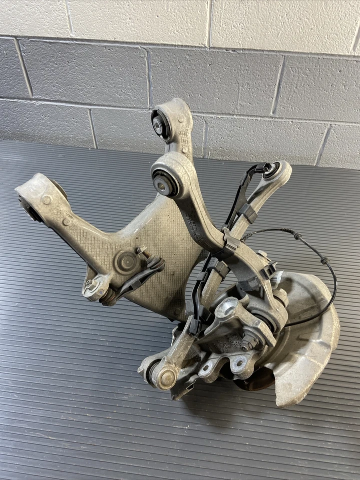 BMW 535i F10 2009-2018 eje trasero derecho conjunto de buje eje nudillo OEM Foto 3 de 4