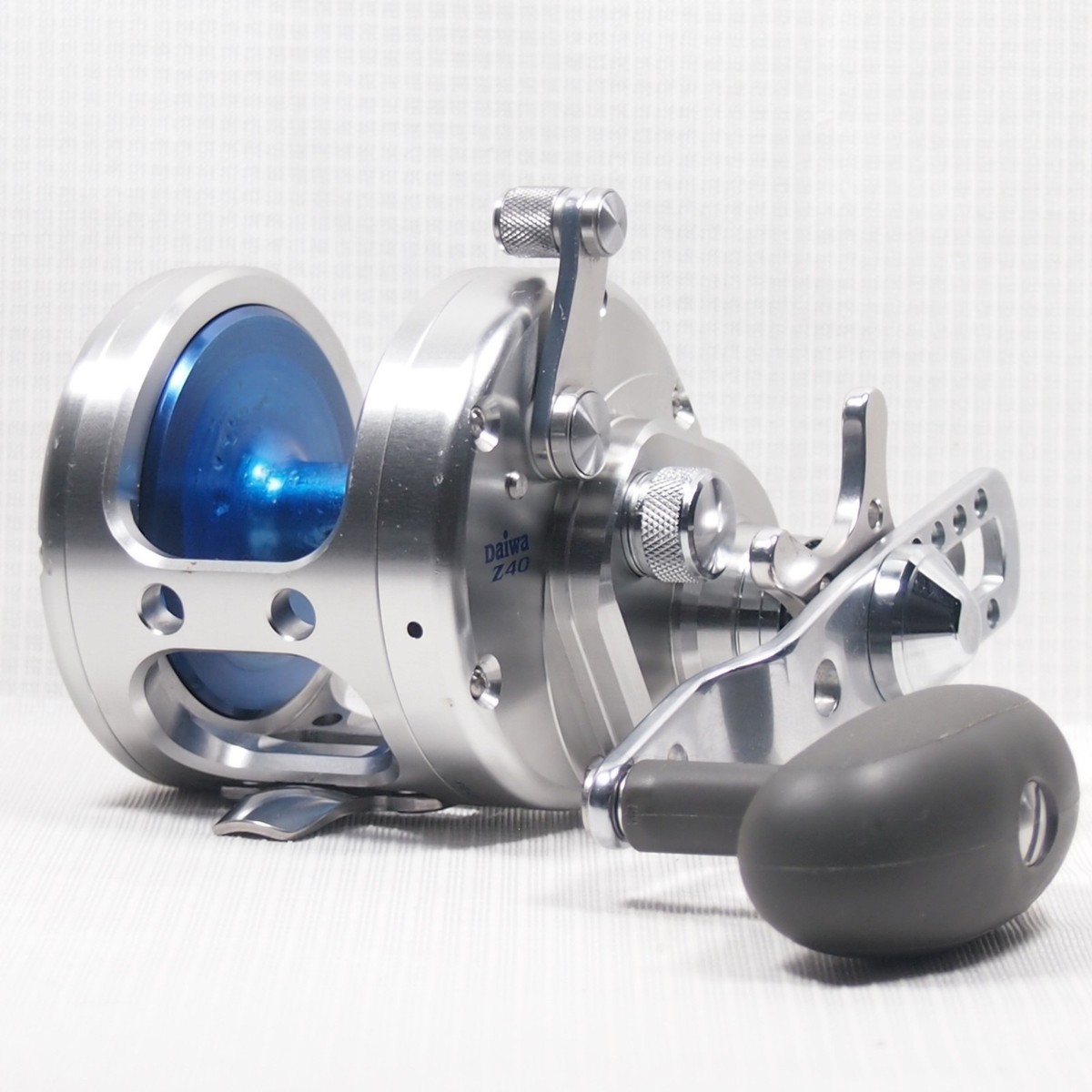 Saltiga Z40 Daiwa Baitcast Fishing JDM Reel RH Quick Handle