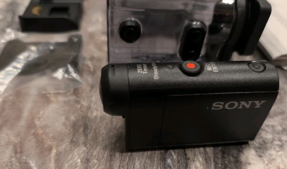 SONY HDR-AS50 HD Action Cam Waterproof Housing ZEISS RM-LVR3 Live Screen Watch - Image 4 of 4