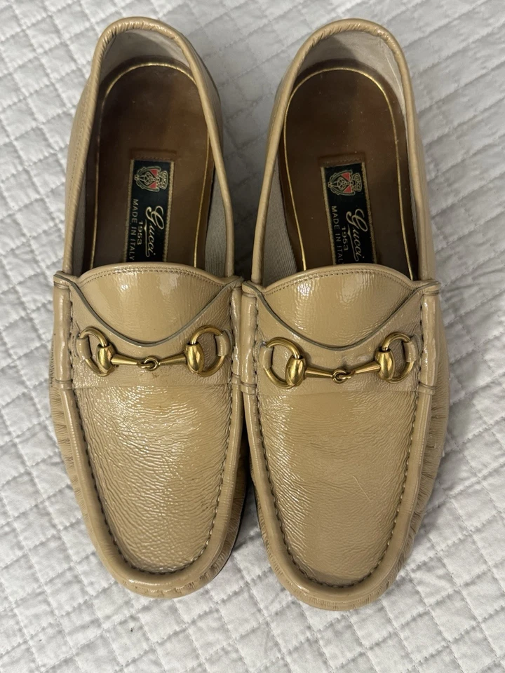 Authentic Gucci Beige Patent Leather Mens Loafer US 7 - Image 2 of 4