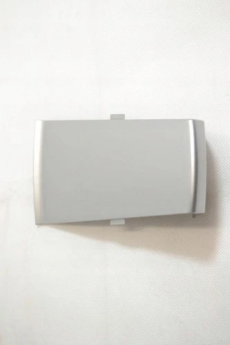 COVER, CENTER (SILVER) *{FOR FP2, NY2}*