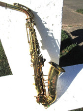 VINTAGE SILBERFARBENES ALTSAXOPHON, GRAVIERT, KOFFER, PROJEKT