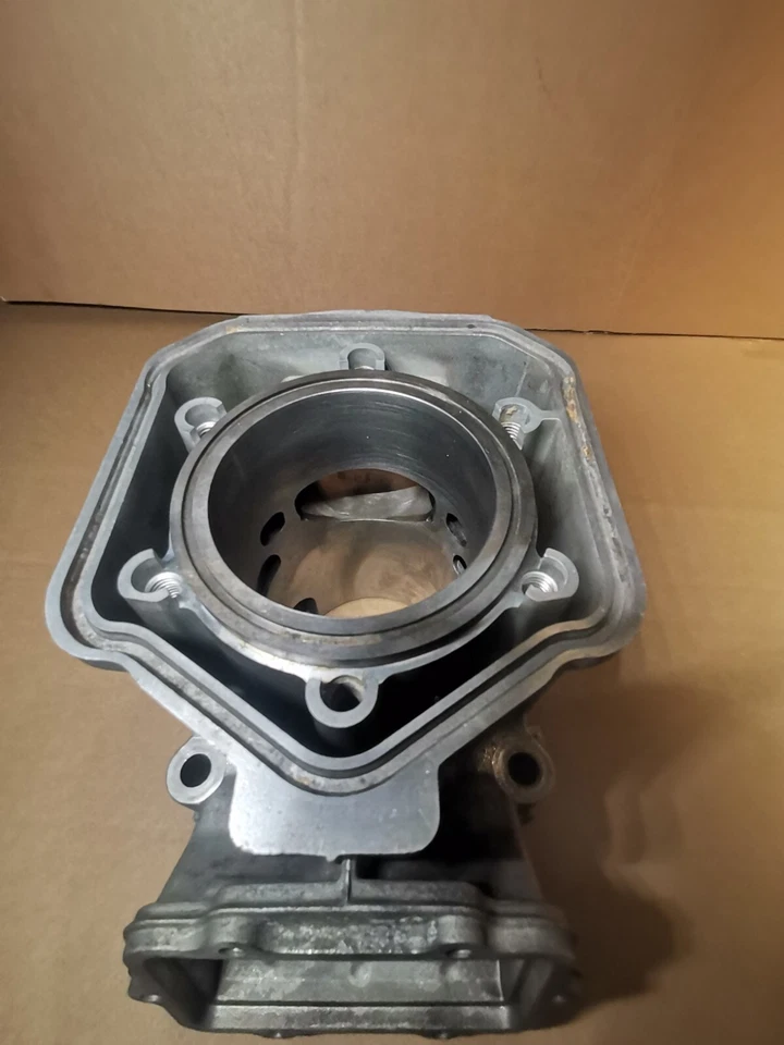 Ski-doo Lynx 493 500 . Cylinder with Sleeve. +0.50mm 420923850 - Image 4 of 4