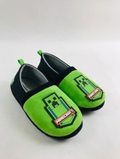 Minecraft Slippers, Big Boys Size 4-5, Green, Creeper, Slip On