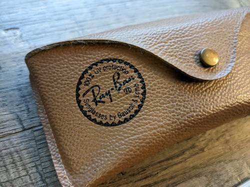 Vintage Ray Ban AVIATOR Bausch & Lomb Sunglasses Gold Frames with Case & Insert - Picture 17 of 23