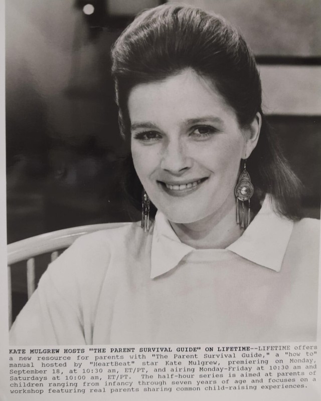 Vintage 8x10 Press Photo Kate Mulgrew Hosts "The Parent Survival Guide" Lifetime