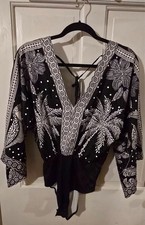 NWOT Women's Bodysuit, size Small