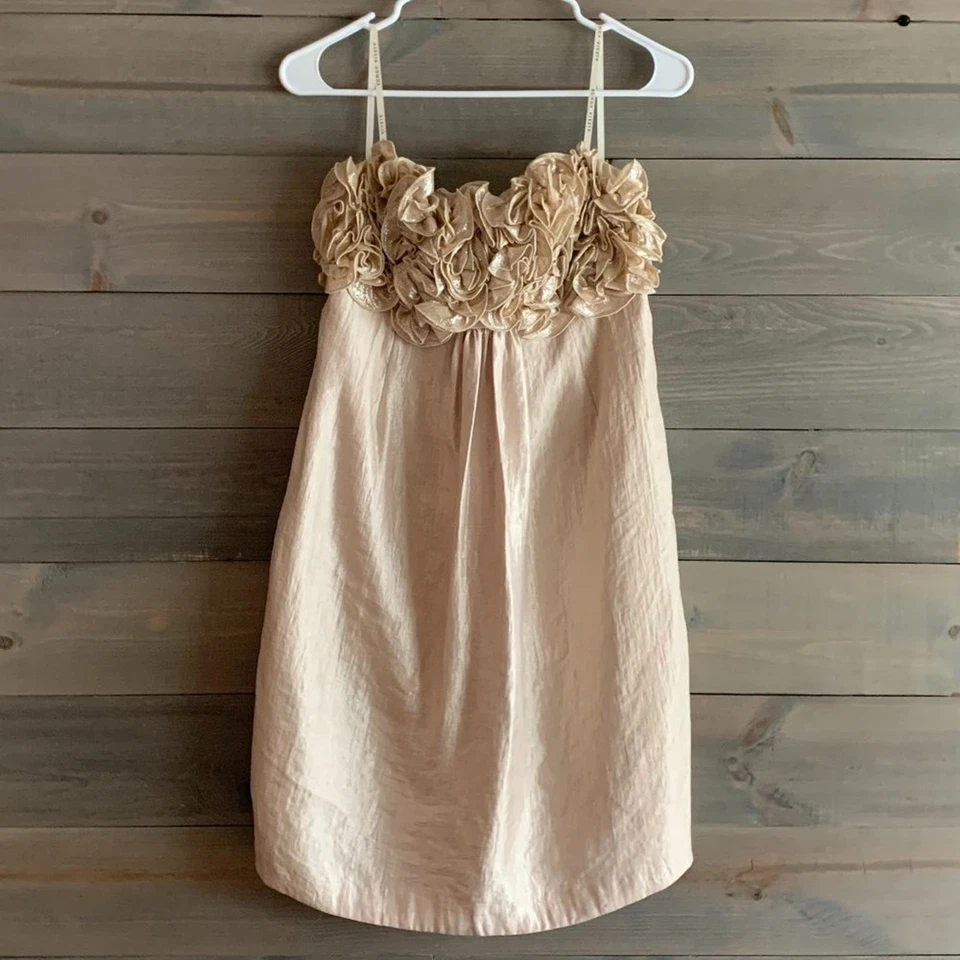 ALEXIA ADMOR | Vestido Sin Tirantes Satén Cojo Roseta Dorado Seda/Metálico Talla M Foto 3 de 4