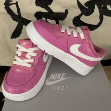 Kids Nike Force 1 Low EasyOn Sneakers