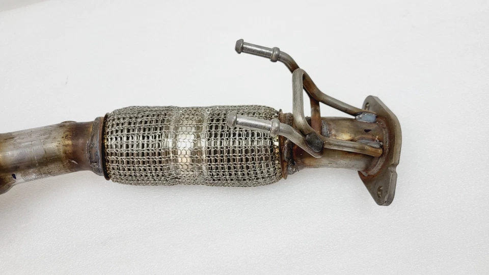 Conjunto convertidor catalítico Ford C-Max 2013-18 con colector de escape HM51-5G232-BB Foto 4 de 4