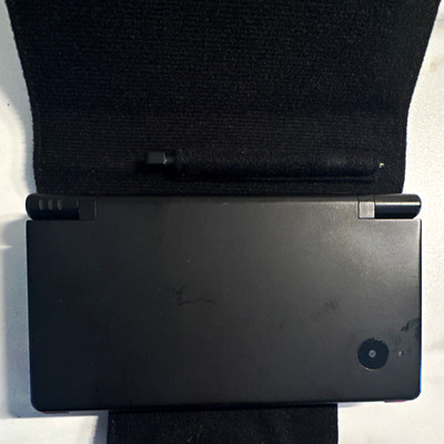Nintendo DSi Handheld-Spielkonsole Schwarz PAL TWL-001(EUR) Touchscreen Kamera