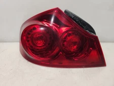 2009-13 Infiniti G37 (Sedan) Drivers Left Tail Light - Quarter Mounted