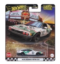 Hot Wheels Premium Boulevard Alfa Romeo GTV6 3.0 Real Riders 1:64