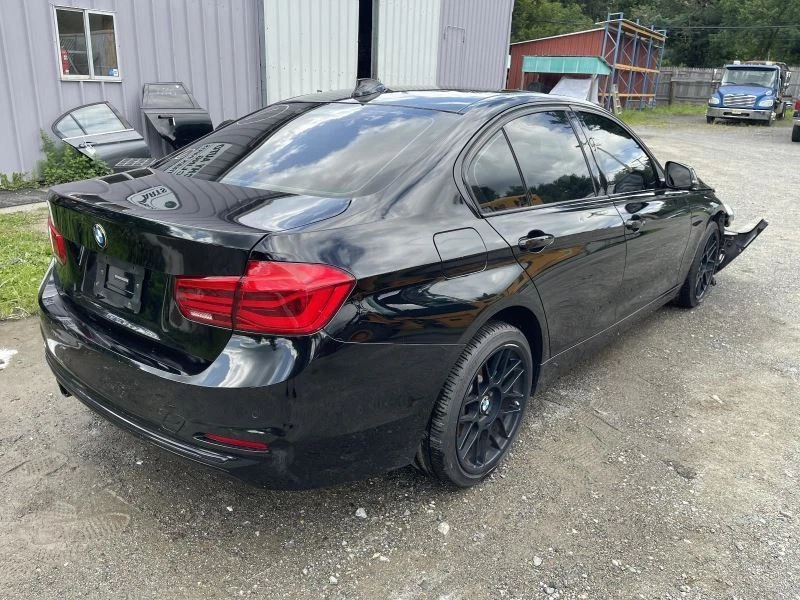 BMW 330i 2017 silenciador sedán 2,0 L a AWD 73 k - tracción X- 57316 Foto 2 de 4