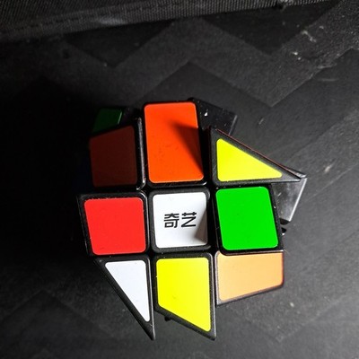 QiYi Windmill Cube Speed Cube Super Cube Puzzle