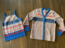 Vintage 1970s Mod Women's 2 Pc Polyester Knit Tank Top/Long Sleeve Set Size 10