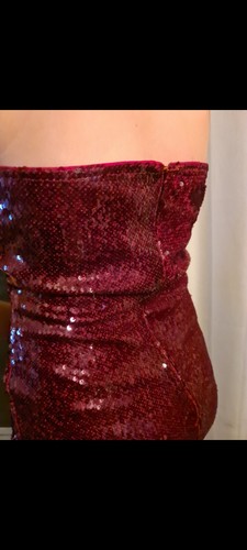 Stunning Front Cross Sequin Bodycon Dress Size 10 Berry/Burgundy BOOHOO - NWT - Picture 7 of 9