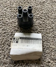 OEM Hyster 326836, Distributor Cap, Forklift