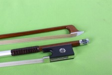 ONE 4/4 Violin Bow brazil wood Ebony frog Straight Natural Bow Hair Advance Bows