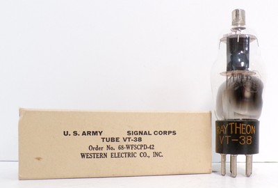 Raytheon Type 38 VT38 Vacuum Tube CV712 New Old Stock Vintage Radios 1930s.