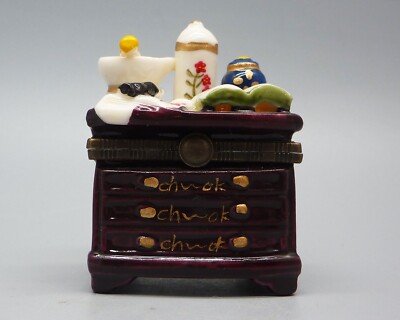 Hinged ''Dresser'' Trinket Box