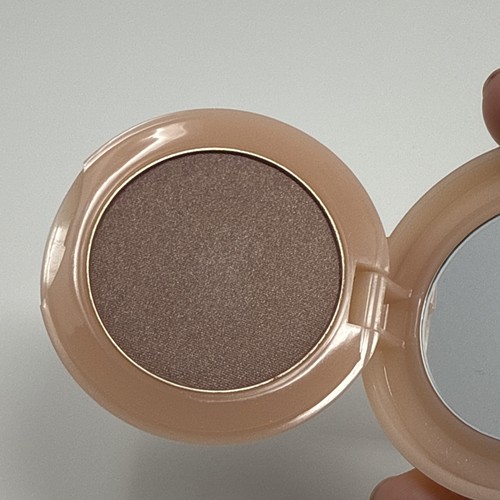 Paul & Joe Facecolour Powder B ~ 50 Sirop D’Erable ~NIB - Picture 4 of 4