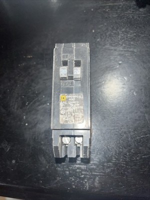 HOMT2020 / HOMT20204201 Square D Twin 20/20 1 Pole Tandem Circuit Breaker (A)