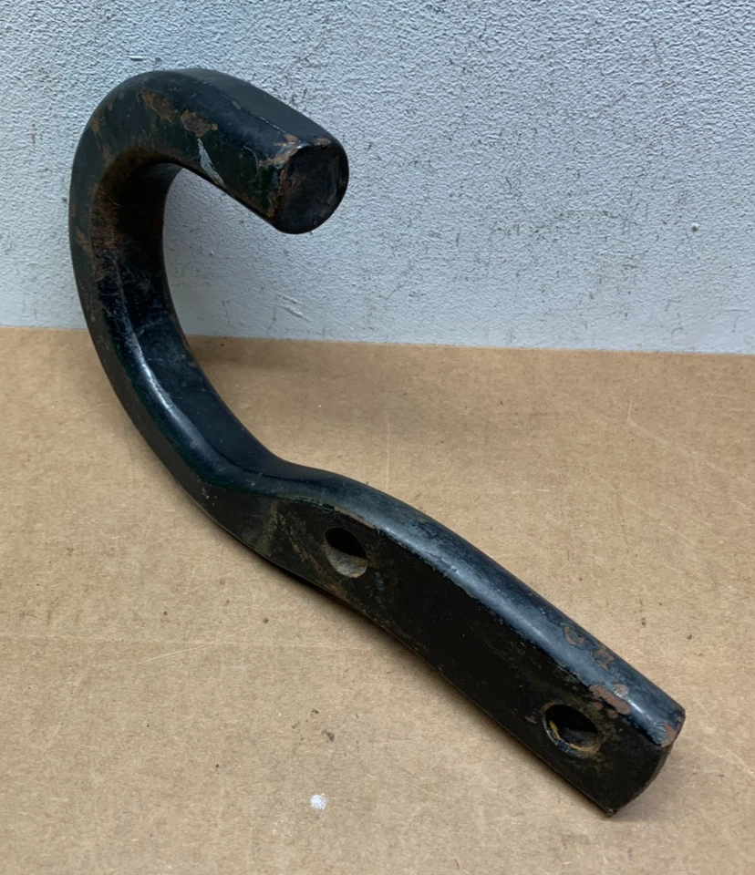 Camión Chevy GMC C/K 1500 1988-1999 usado exterior suburbano gancho de recuperación delantero derecho Foto 2 de 4