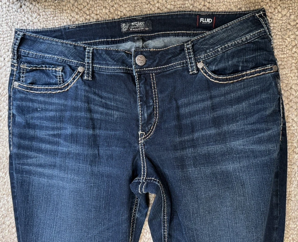 Pantalones de mezclilla azules fluidos rectos medios Silver Jeans Co. Suki talla 22/L32 nuevos sin etiquetas Foto 3 de 4