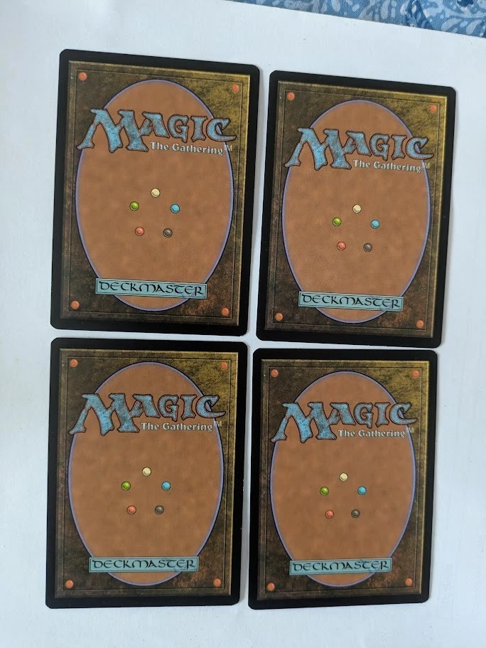 4 Illutionist's Bracers Gatecrash MTG NM Free shipping with tracking - Image 2 of 2