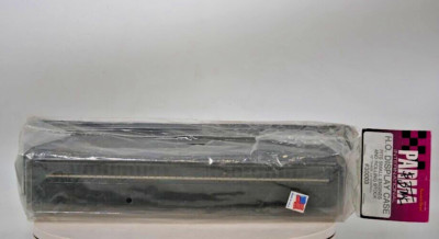 PARMA HO Scale 14'' Single Track Train Large Engine Locomotive Display Case 30003