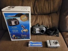 Sealife DC500 5MP Camera W/Charger, Case, Wide Angle Lens, Card - Under Water