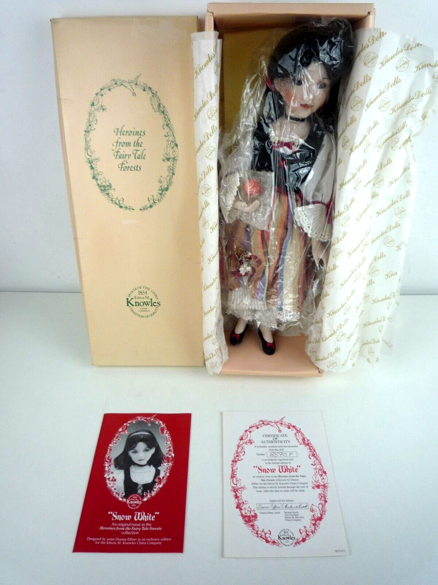 Poupée en porcelaine Blanche Neige Disney : Achat occasion | Figurines Disney Blanc Autre 16 ans et + Très bon état