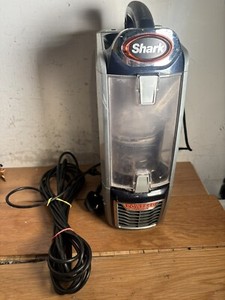 Shark NV801UKT 40 Staubsauger Hauptkörper Filter Staubbehälter Motor