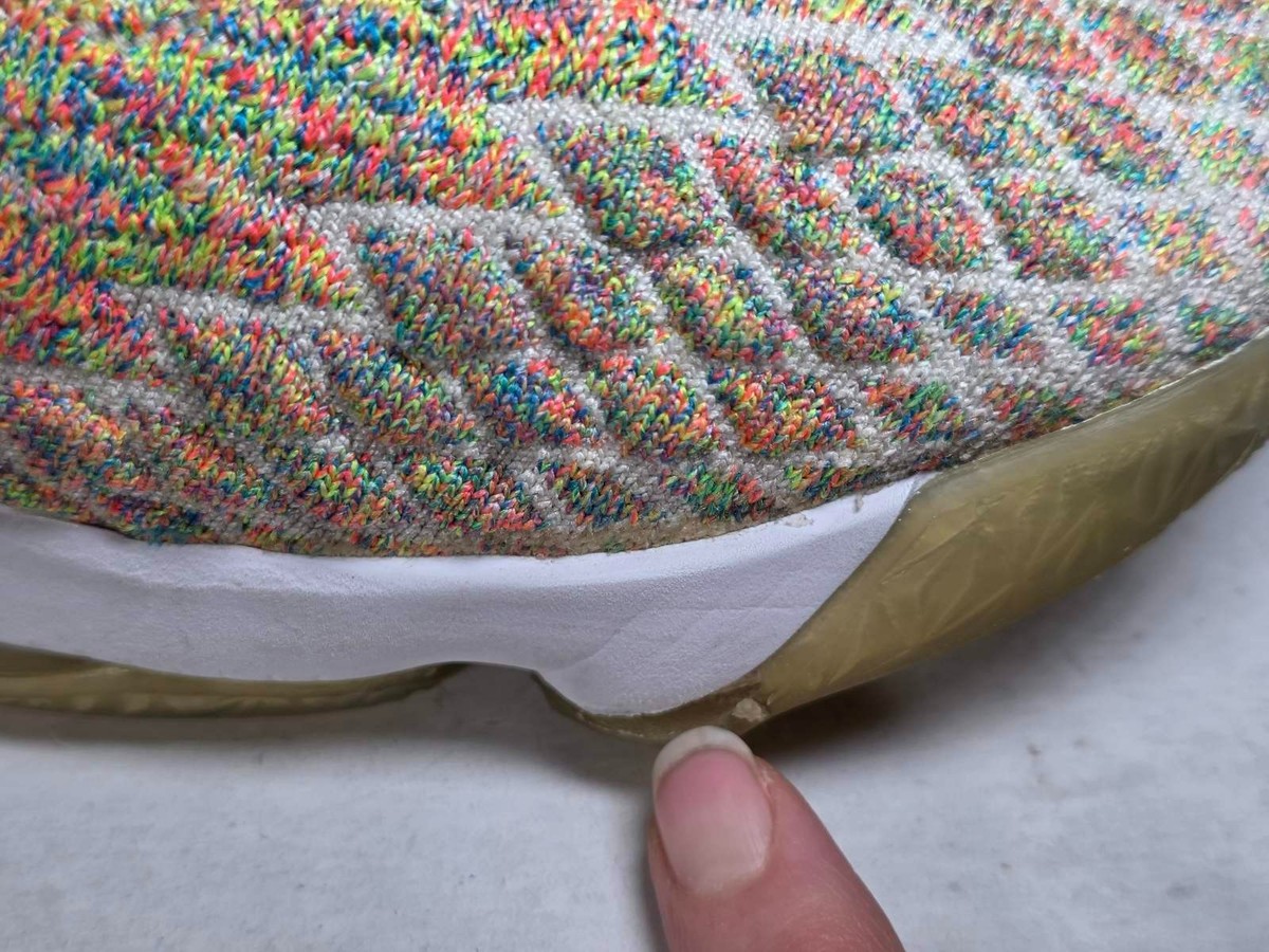Nike LeBron 15 XV Men display picture 1