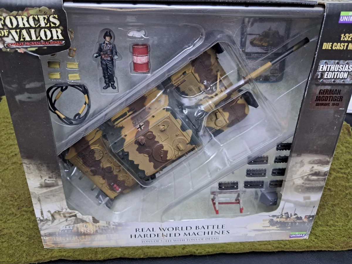 Forces of Valor Diecast Tanks & Military Vehicles 1:32 1945