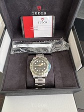 Tudor Black Bay Harrods 2018 Low Serial # 79230G Unworn Fully Stickered Full Set
