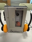 Vintage Sony Walkman F1 Cassette Radio Player - Works (read description) aiwa