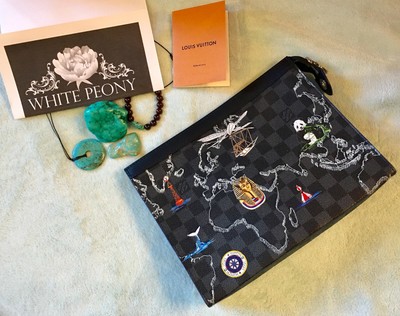 NEW BOXED LOUIS VUITTON LV Damier Graphite, Maps Poch. Voyage. Scarce. FULL DOCS