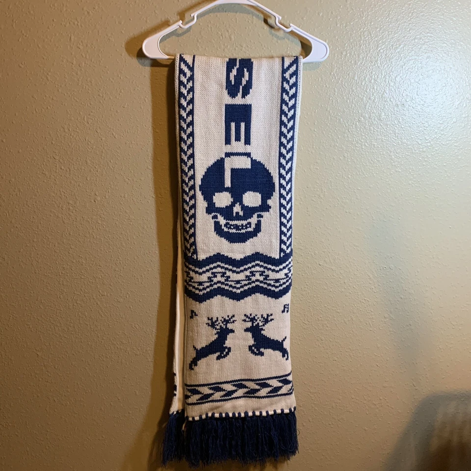 "Bufanda DIESEL azul y crema calavera y reno patrón Y2K años 90"" nueva con etiquetas" Foto 4 de 4