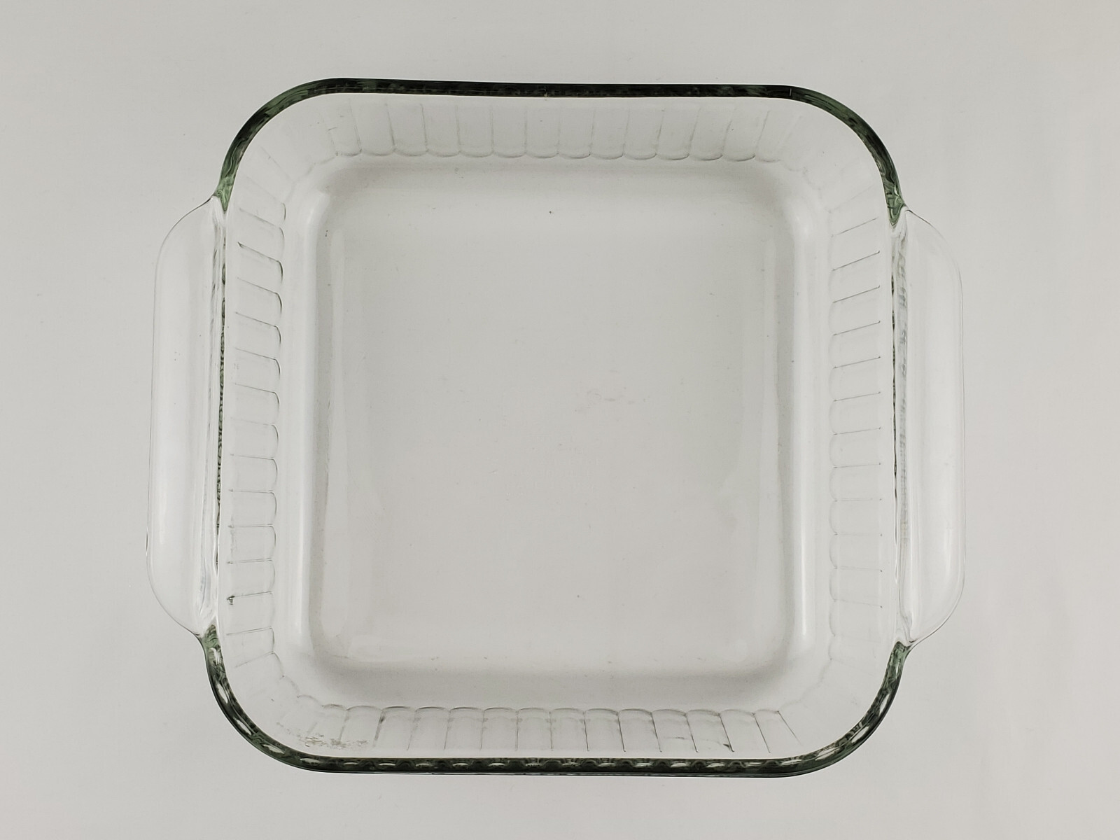 Pyrex 222-S Casserole Baking Dish 8