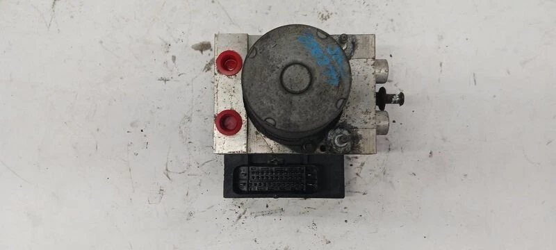 2009-2013 Chevrolet Silverado GMC Sierra 1500 Anti Lock Brake Pump Assembly OEM - Image 3 of 4