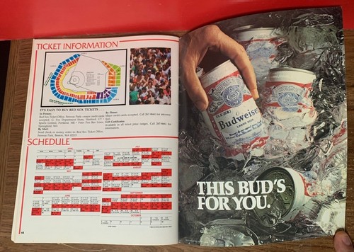 Major League Baseball Scorecards And Yearbooks Each Sold Separately - Picture 175 of 306