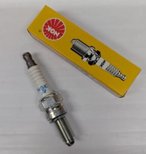 Qty of 1 New In Box GENUINE NGK 4374 CR8EKB MULTI-GROUND SPARK PLUG 4374