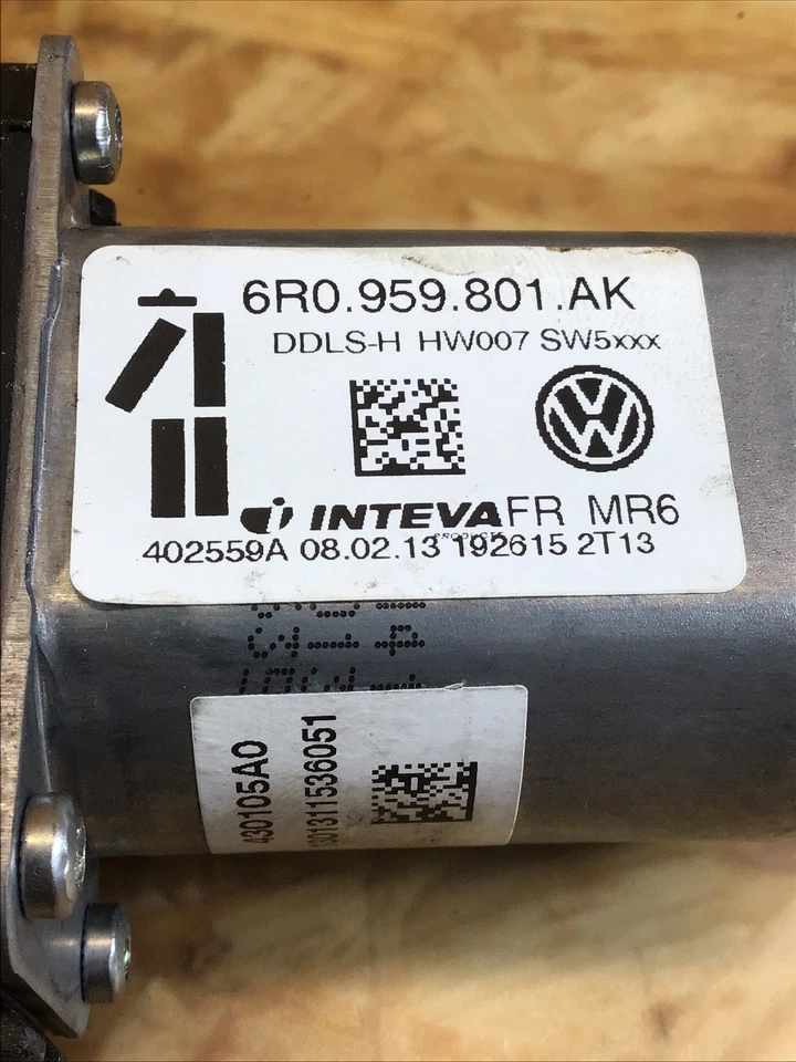 378665 Motor Fensterheber links vorne SEAT Ibiza IV SportCoupe (6J) 6R0959801AK - Bild 3 von 4